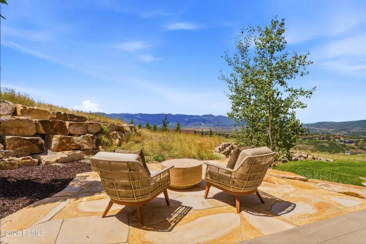 Private primary suite patio