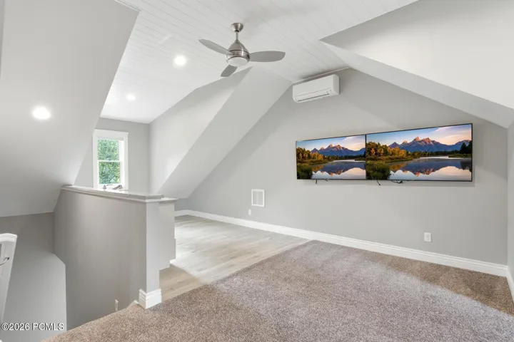Huge Bonus Space provides perfect Office, Media, or Play Room.