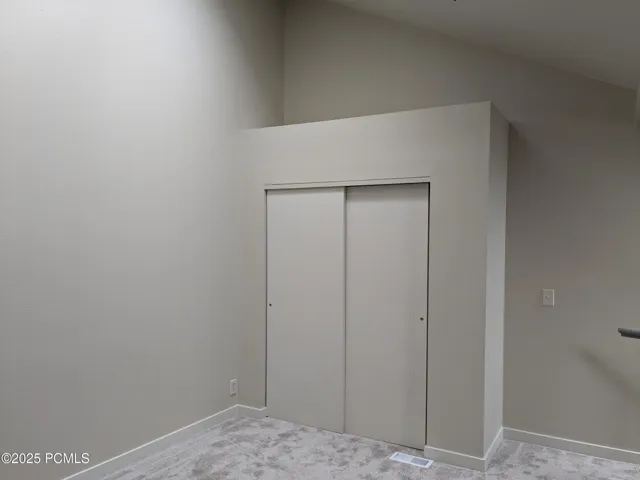 LOFT CLOSET