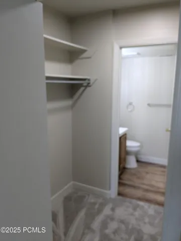 MASTER CLOSET