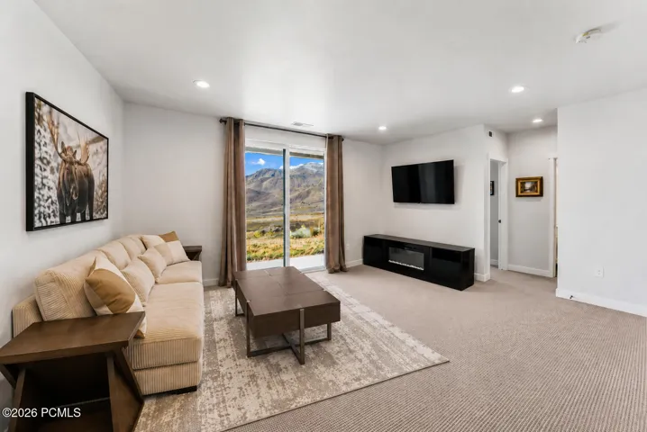 2nd Family Room:Lower level
