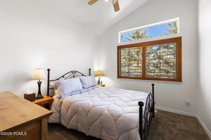 Second bedroom