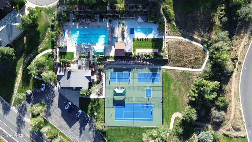 Sun Peak pool and courts