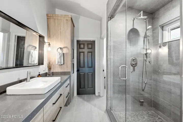 Remodeled master bath with steam shower