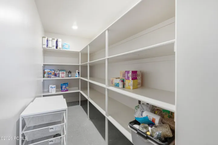 storage pantry
