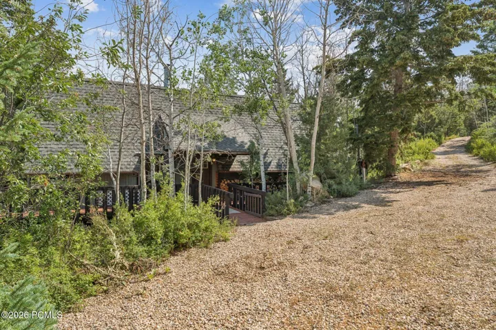 DRIVEWAY ENTRANCE