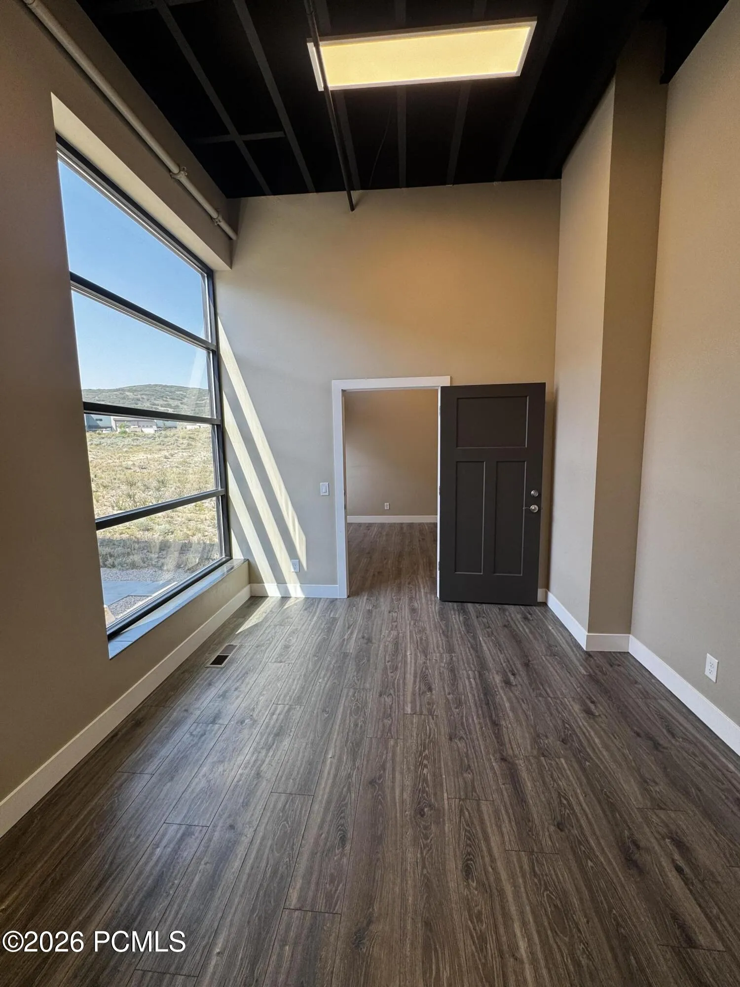 Commercial Sale For Sale