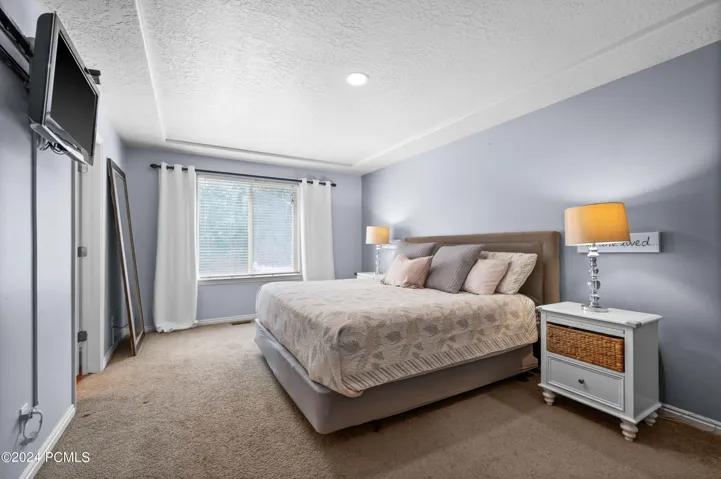 LEVEL 2 MASTER BEDROOM
