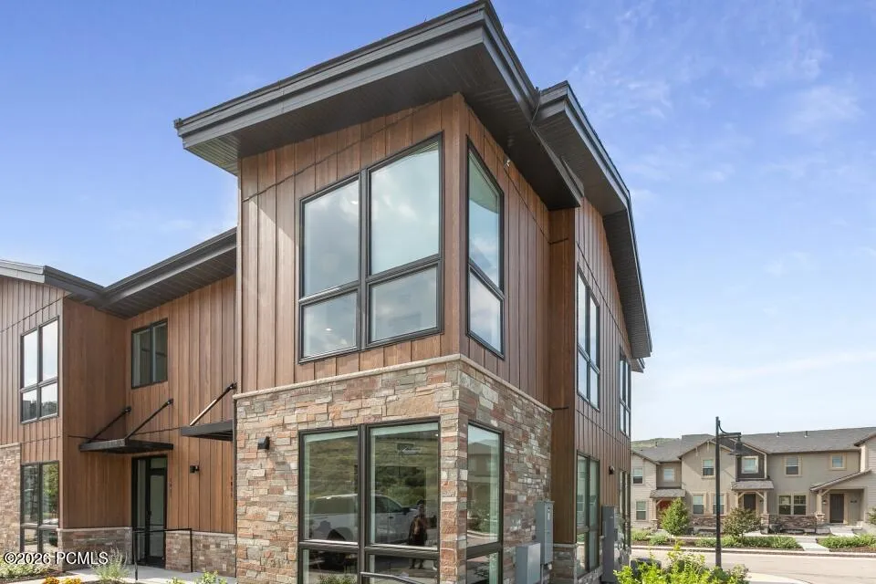 Commercial Sale For Sale