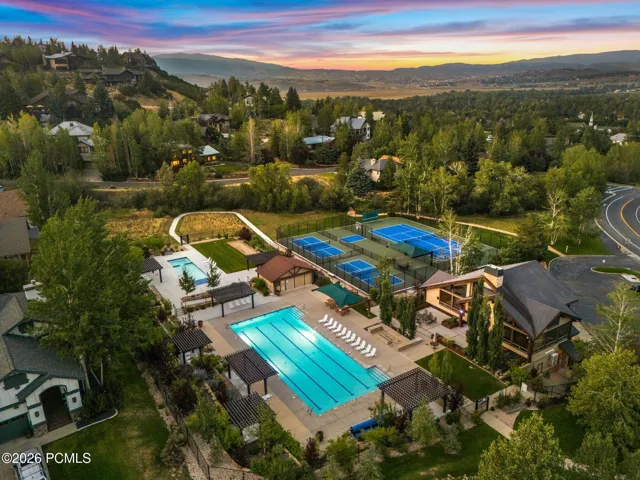 Views of the Canyons, Deer Valley and Park City Ski Resorts. Sun Peak Clubhouse allows access to 312 acres of community open space, hiking trails, mountain biking trails, walking trails, tennis courts, pickleball courts, a pool and more! Perfectly situated between The Utah Olympic Park and Canyons Village. Easy access to Kimball Junction and all that Park City has to offer.