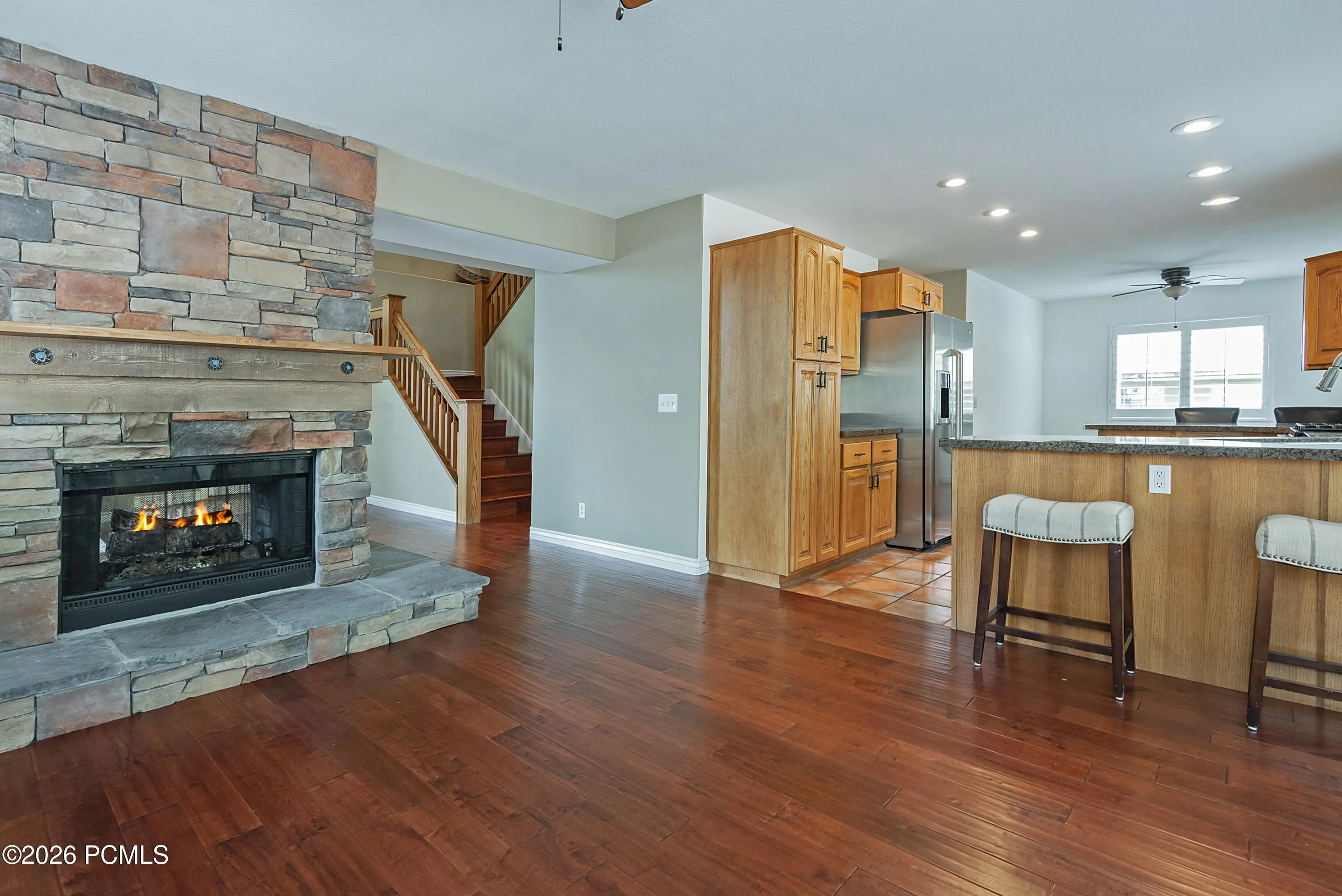 Family Room to the Kitchen