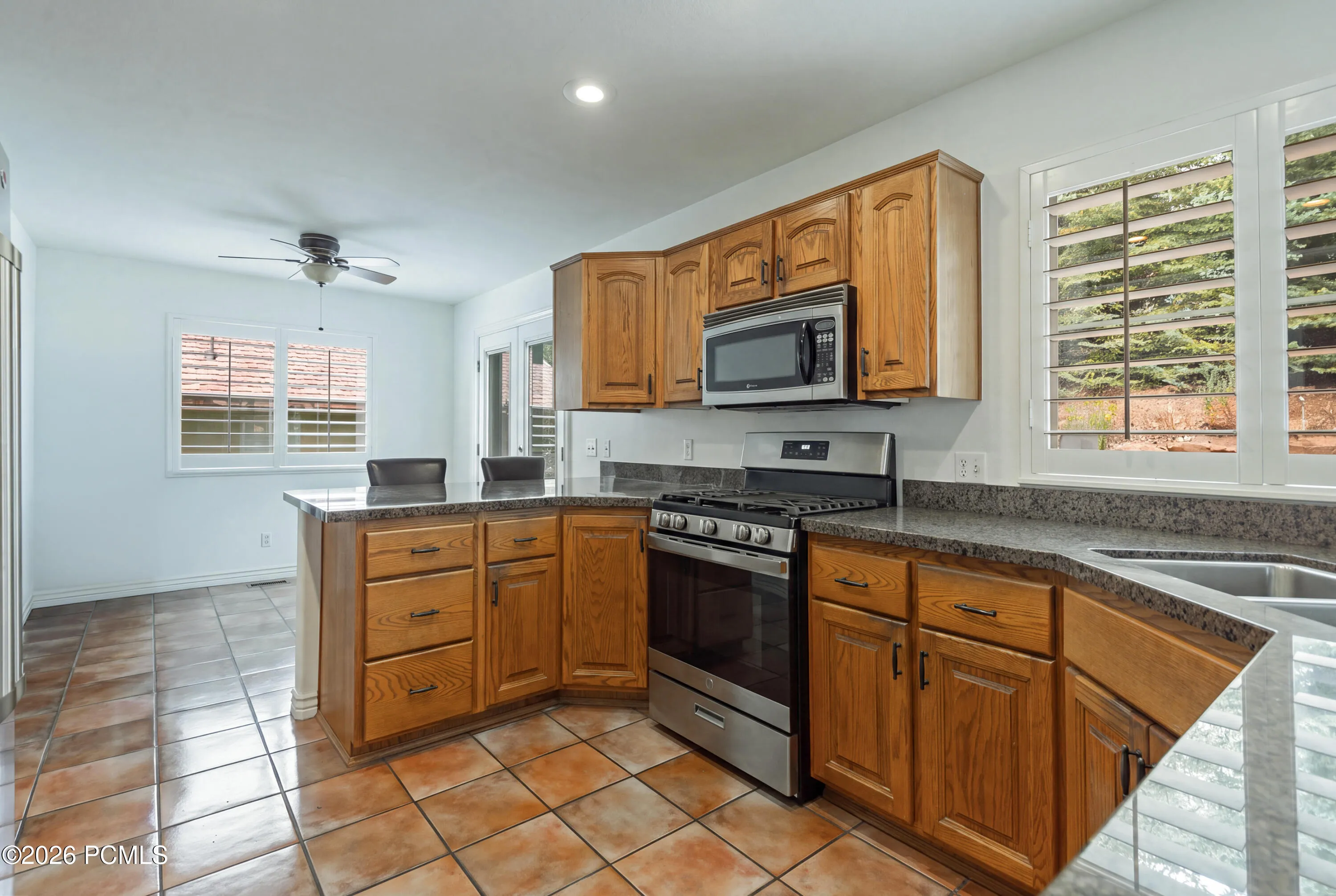 Kitchen to the Dining Area