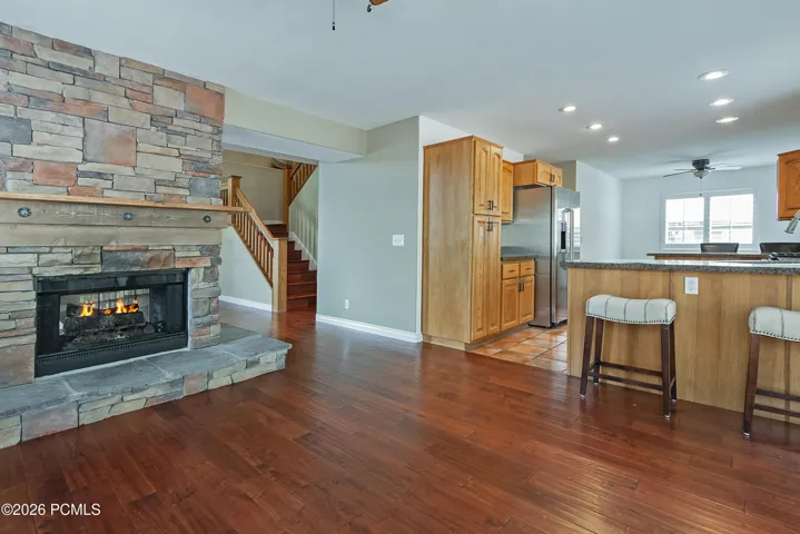 Family Room to the Kitchen