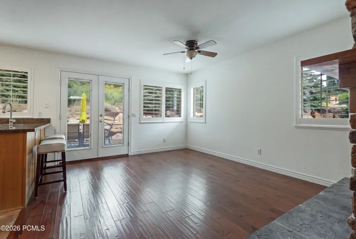 Family Room to the Back Deck