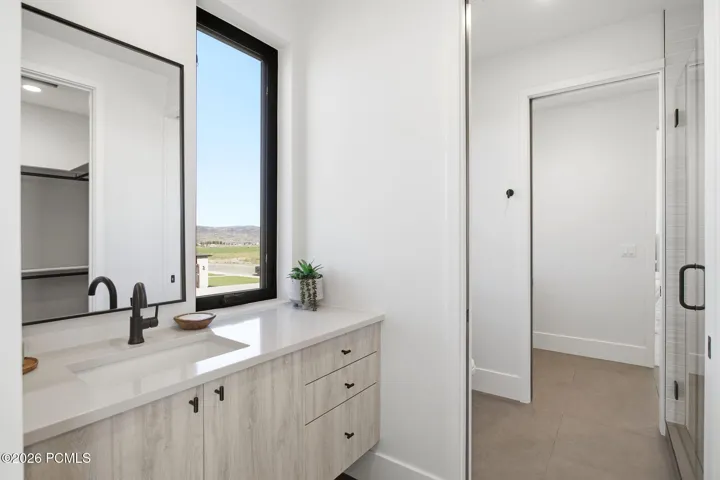 Jack and Jill bathroom between bedrooms 2 and 3 on upper level