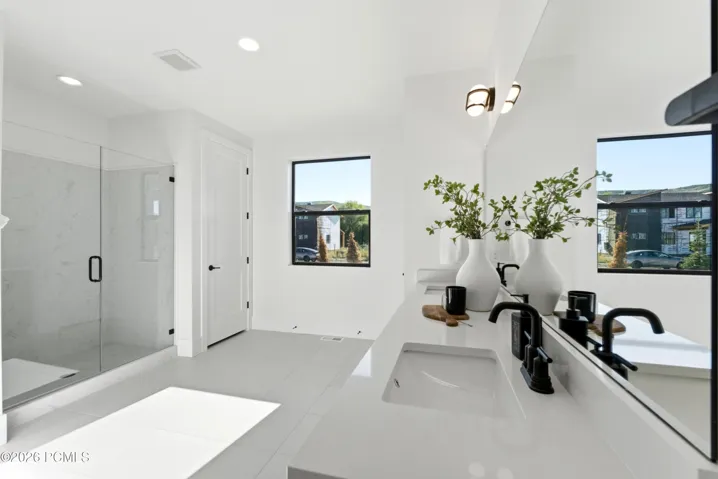 Owner suite bathroom
