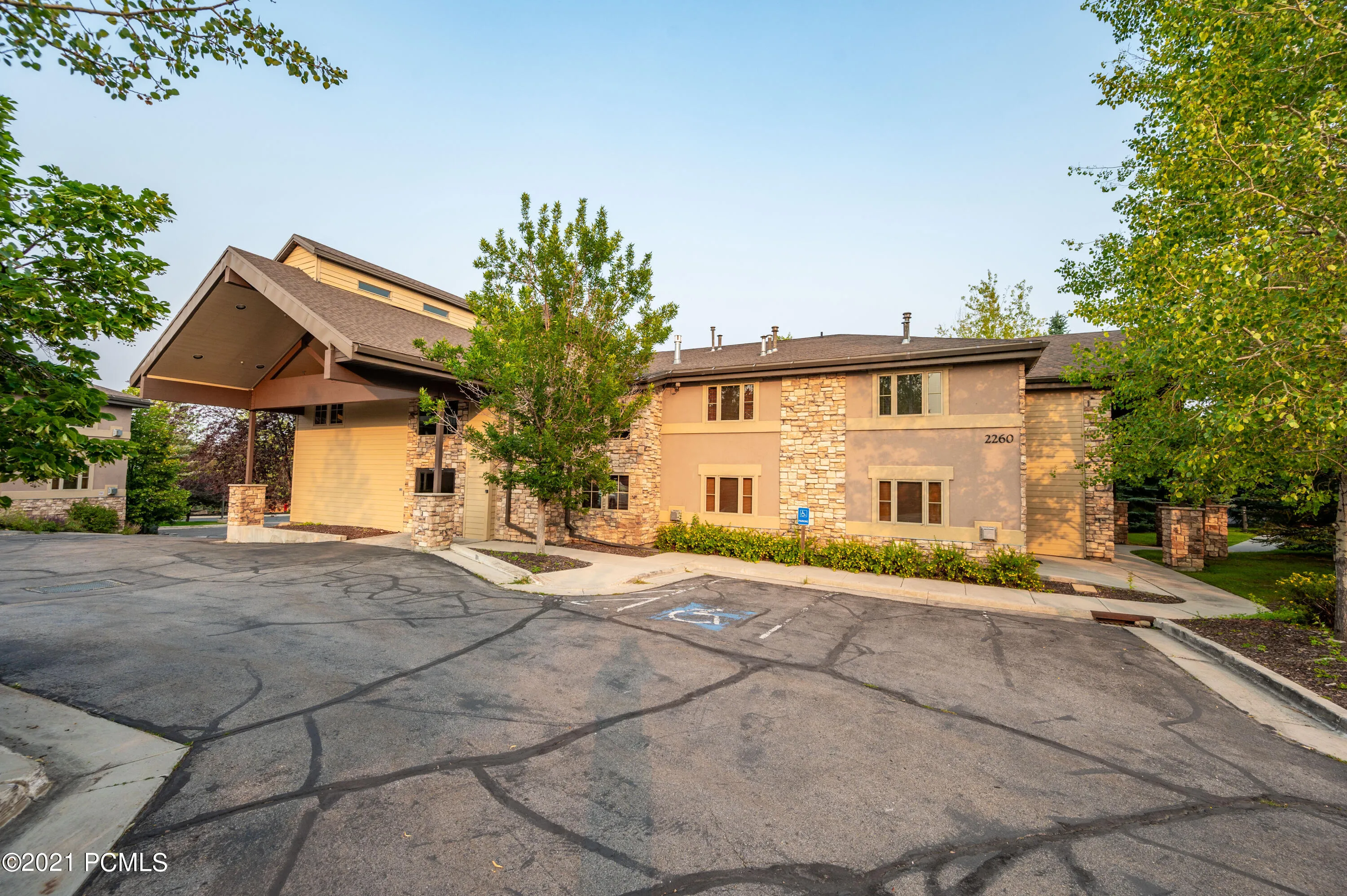 Residential Lease For Rent