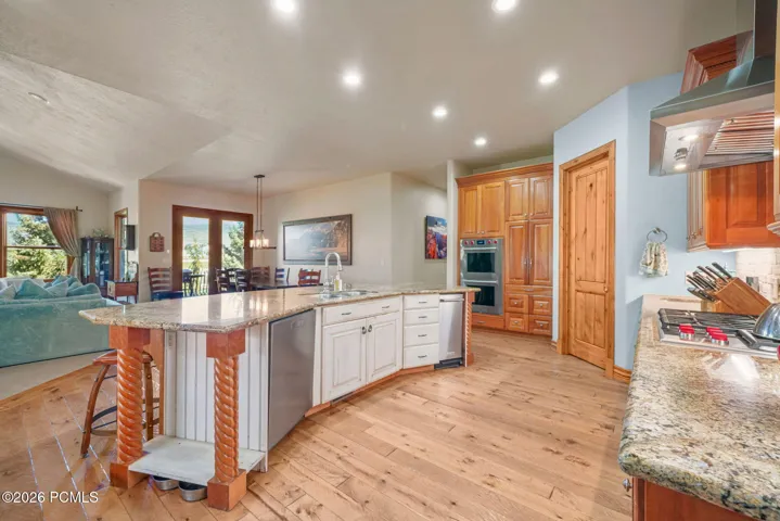 Open Kitchen