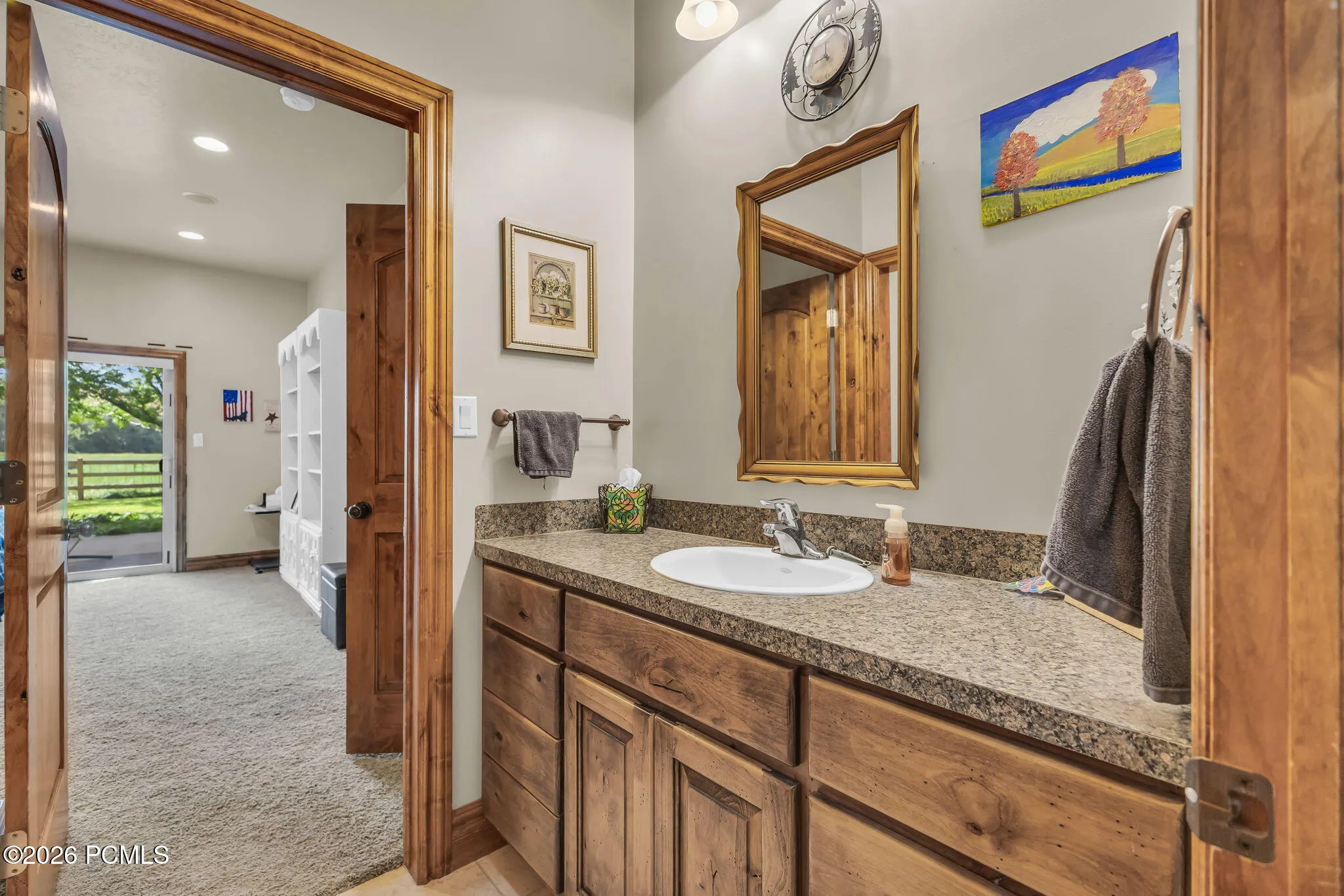 Downstairs half bathroom