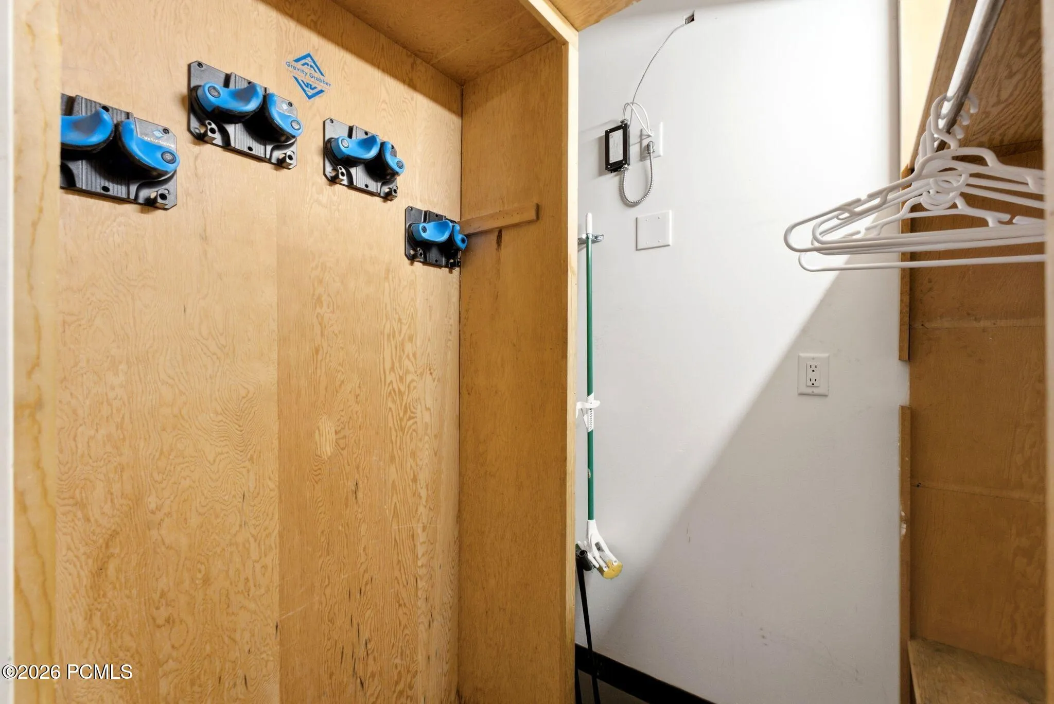 Private owners closet for skis / snowboards, winter clothes etc.
