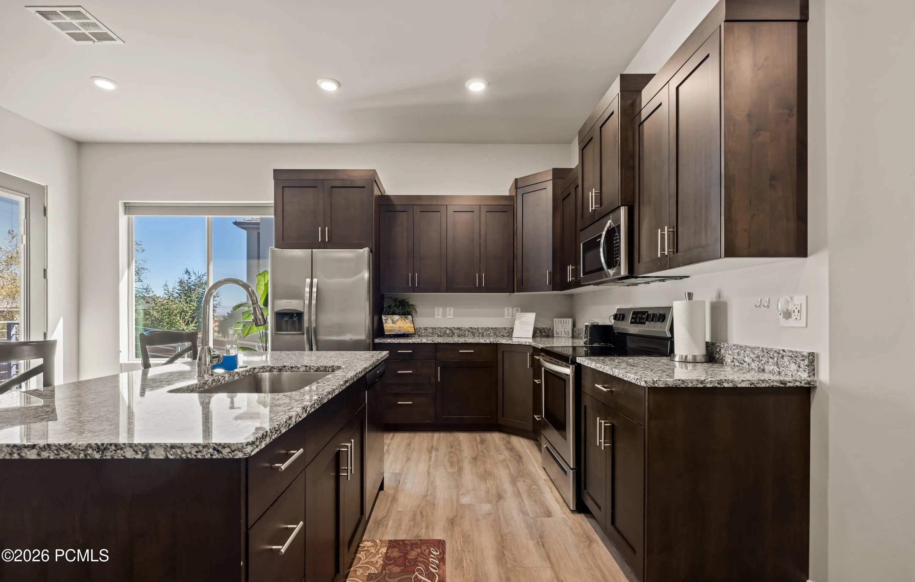 MOTHER-IN-LAW KITCHEN