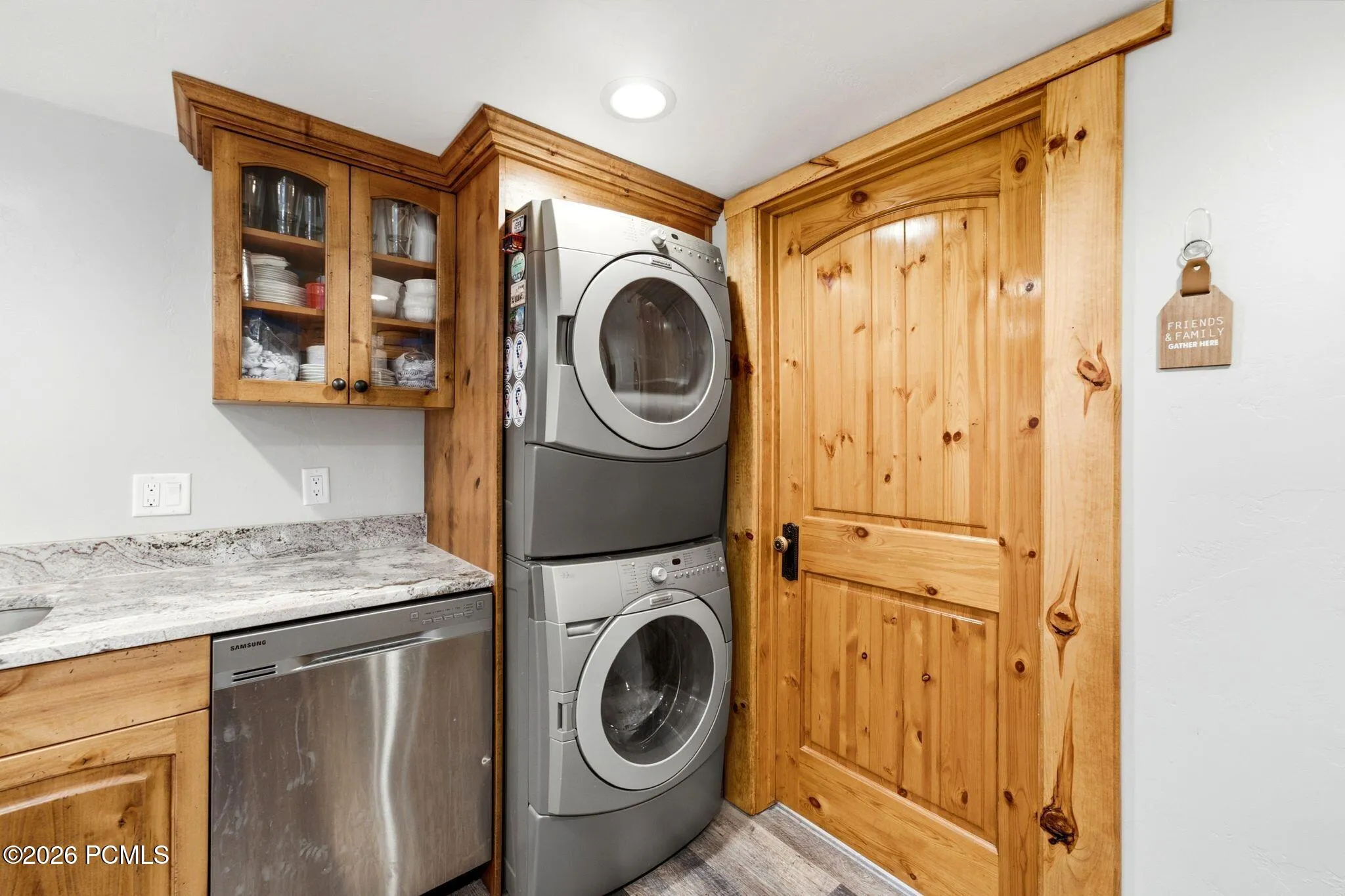 Stackable laundry in 2nd Kitchen