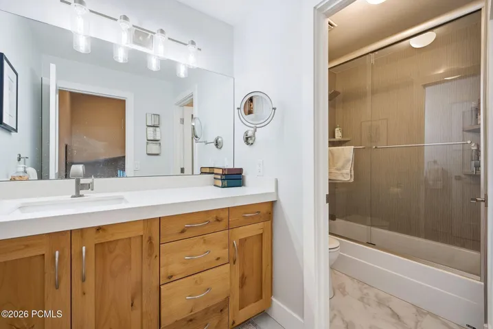 Level 2 Bathroom