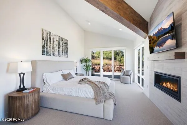 The photos are renderings only - these photos are for a similar unit in Discovery Ridge. Not this actual model.