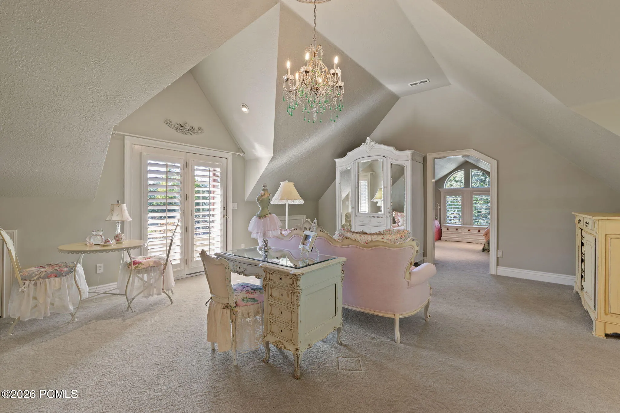 Bedroom suite #2