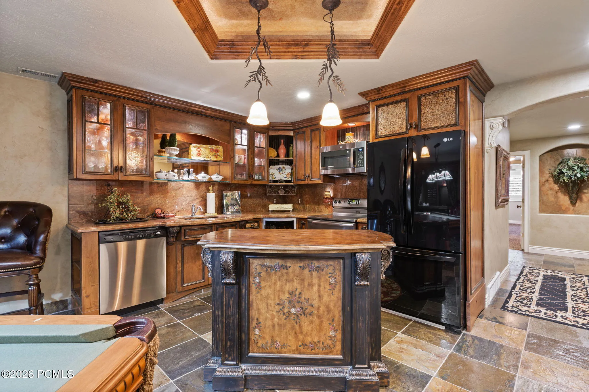 Full kitchen lower level