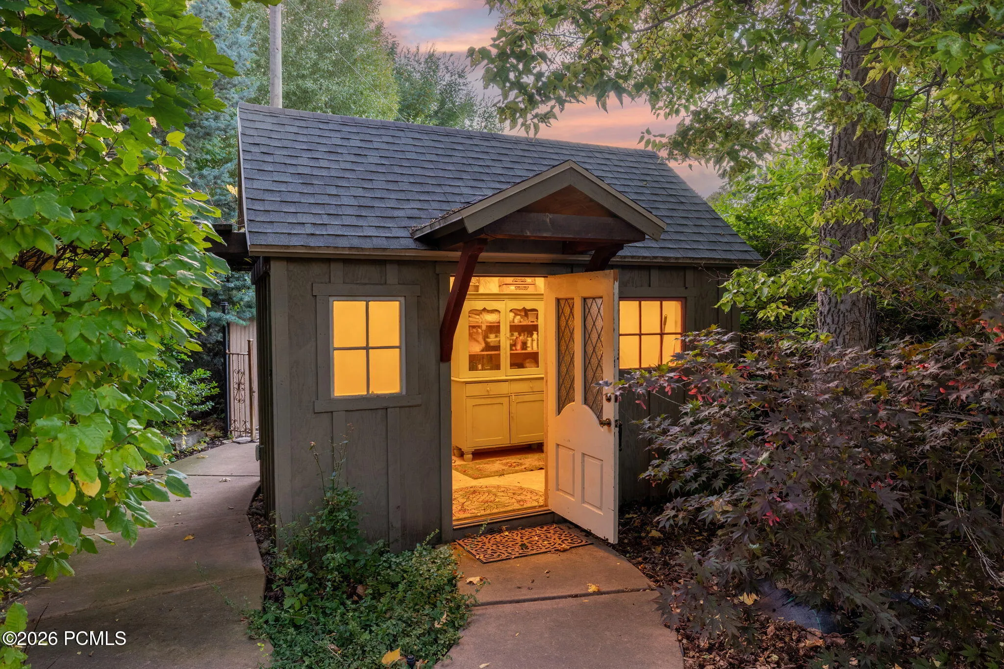 Garden shed