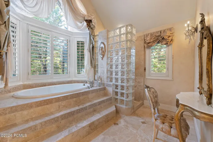 Garden tub and shower