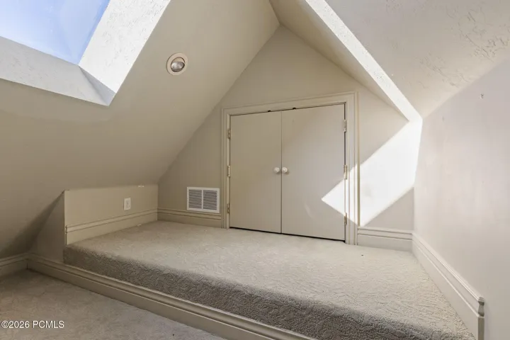 Loft in bedroom #3