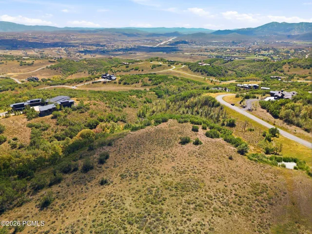 Easy to build on with broad views of the Uinta and Wasatch ranges.
