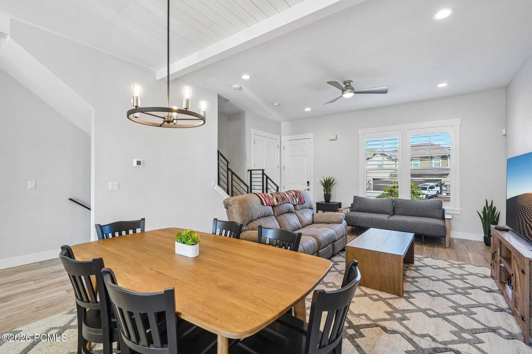 Main-level dining area between the kitchen and living room.