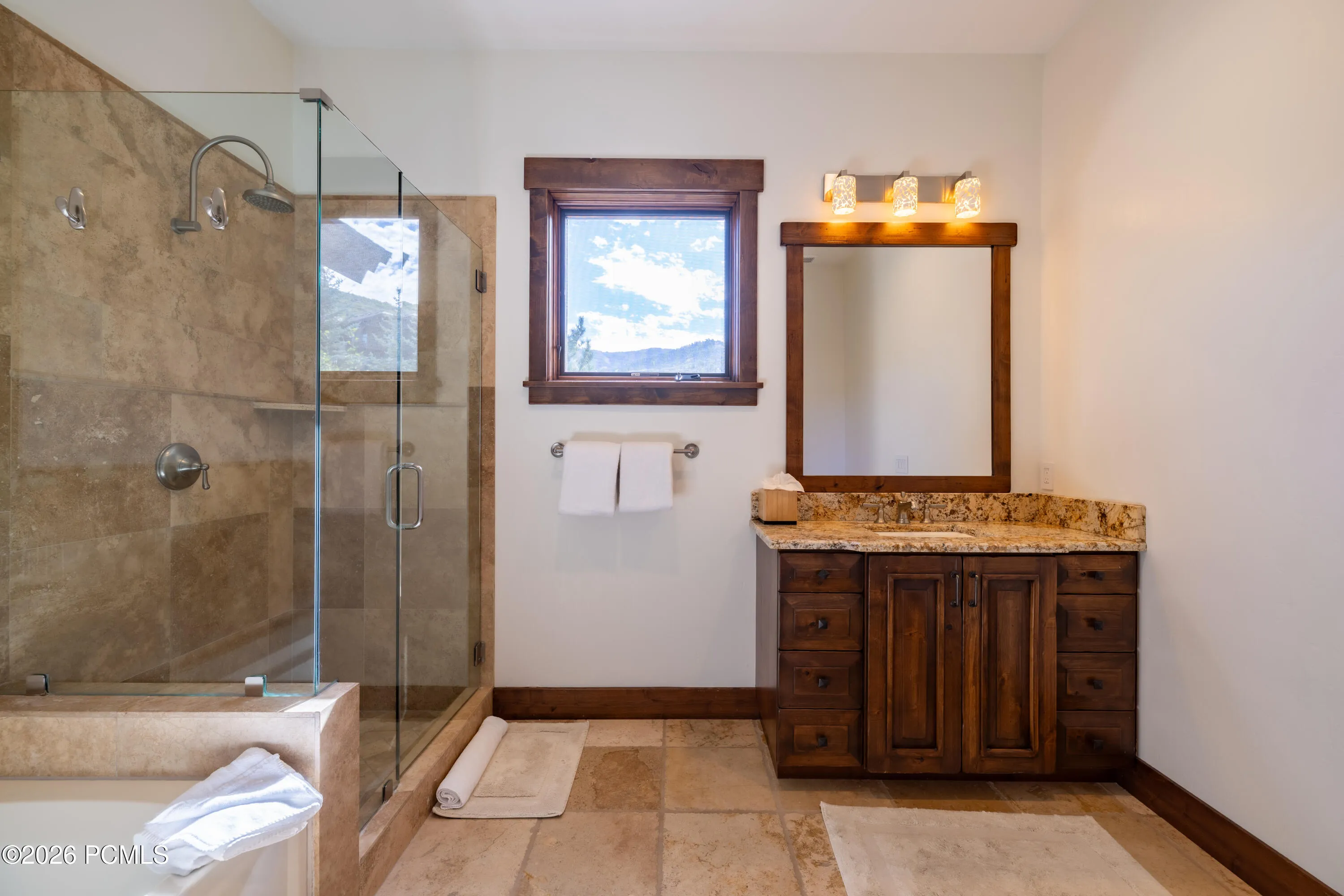 Upstairs Suite 1 Bathroom