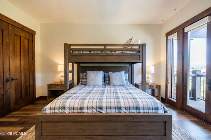 Upstairs Suite 2