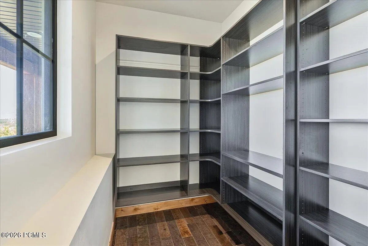 Kitchen Pantry