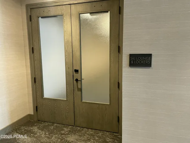 Owner private lounge