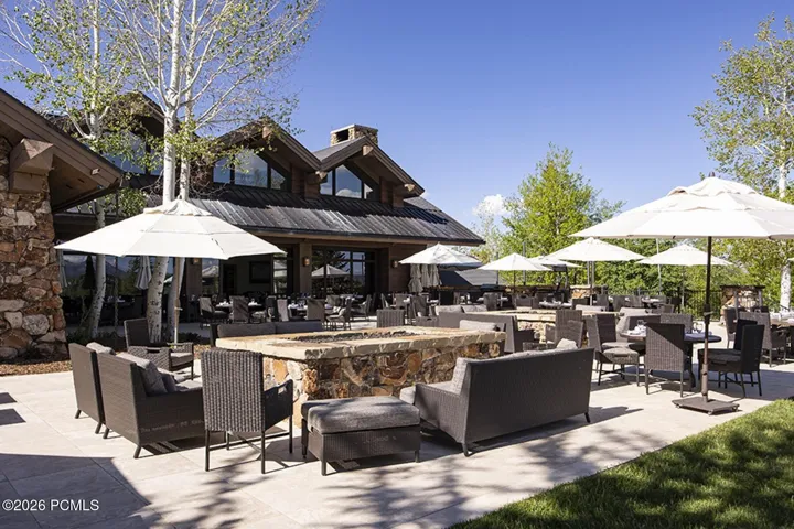 Both Social and Full Golf Membership are available.