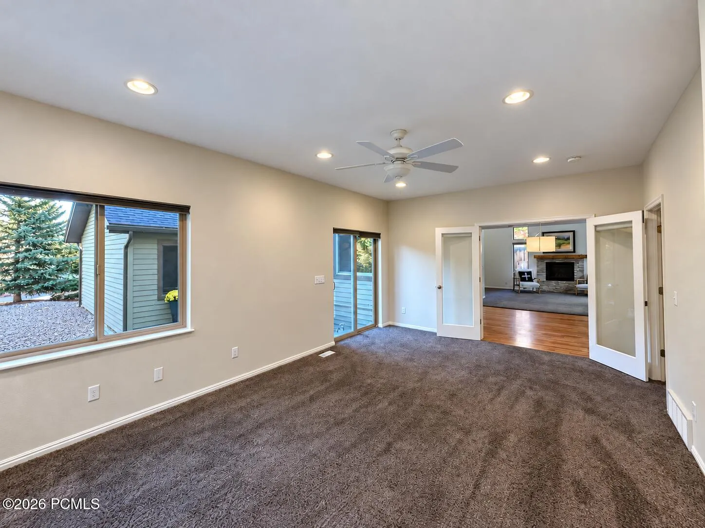 TV / Great / Play Room
