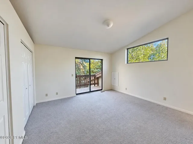 Master Bedroom Up - 2