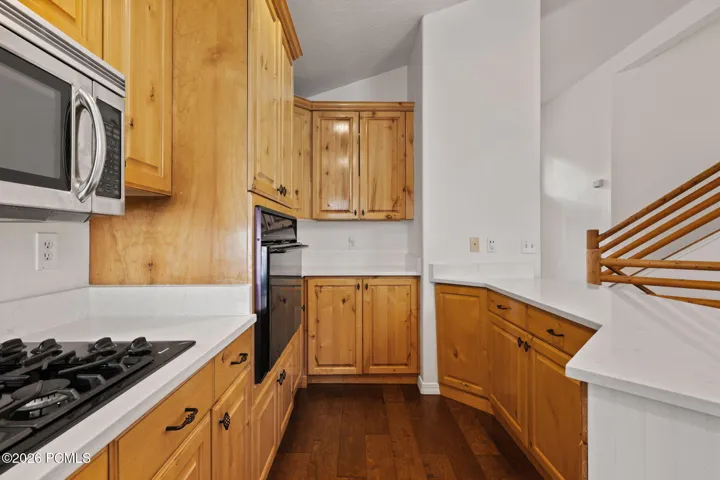 New quartz countertops