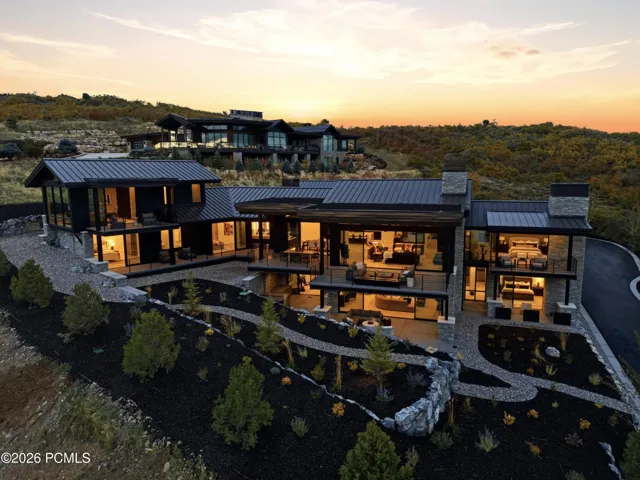 Live within the gates of Tuhaye where your home comes with the coveted Talisker Club membership. Imagine a life where championship fairways, pristine mountain trails & private ski access are all part of your everyday experience. An exclusive four season lifestyle defined by adventure, indulgence & the privilege of belonging. Discover the 18-hole Mark O’Meara designed golf course, a 9 hole par 3 course & an expansive practice facility. 4 distinctive restaurants, a private spa & fitness center, bowling, paddleboarding, rock climbing & miles of scenic trails enrich every season. Winter brings coveted on mountain access at Deer Valley, while private club privileges on Park City’s historic Main Street extend the experience into the heart of town. More than a collection of exceptional amenities, residing here is an invitation to experience mountain living at its most extraordinary.