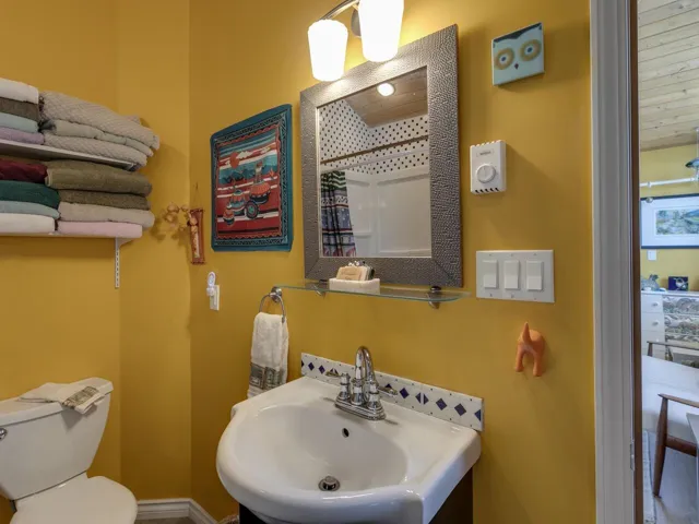3 pce with large shower