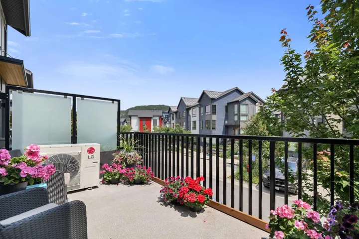 Balcony featuring a residential view