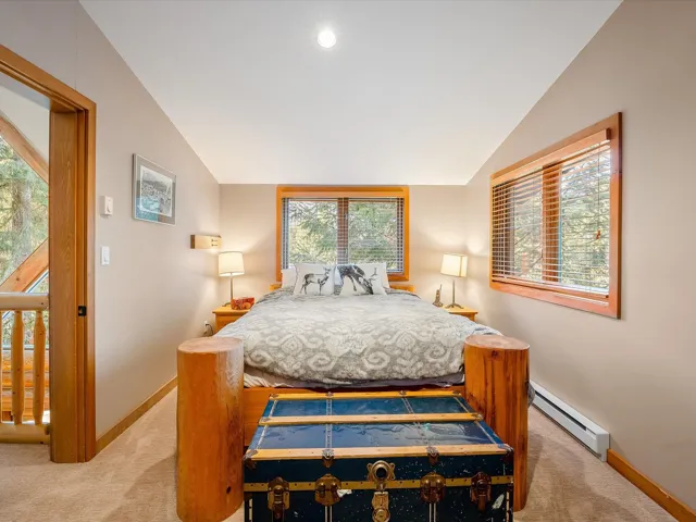Bedroom with an ensuite located on the top floor pf the house.
