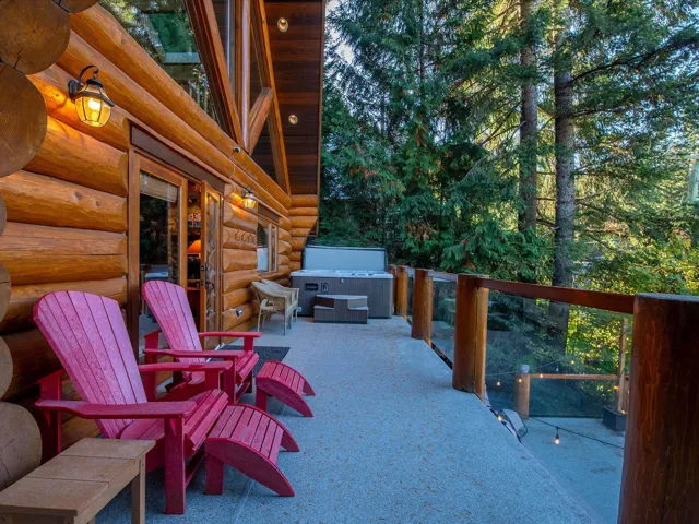 Large and sunny deck with private hot tub.