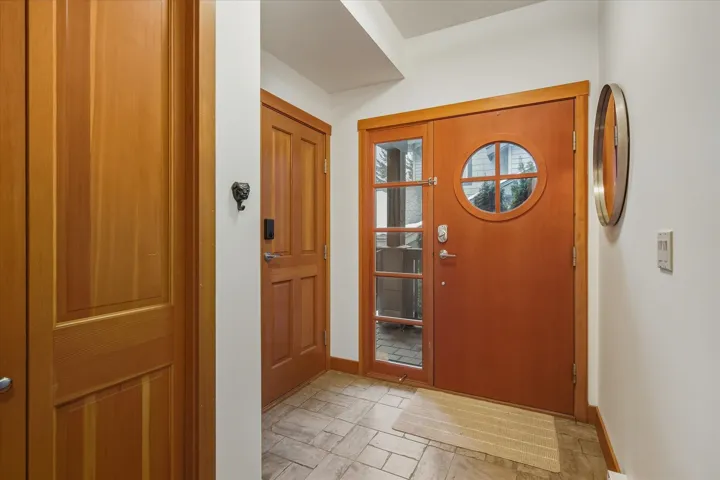 View of foyer entrance