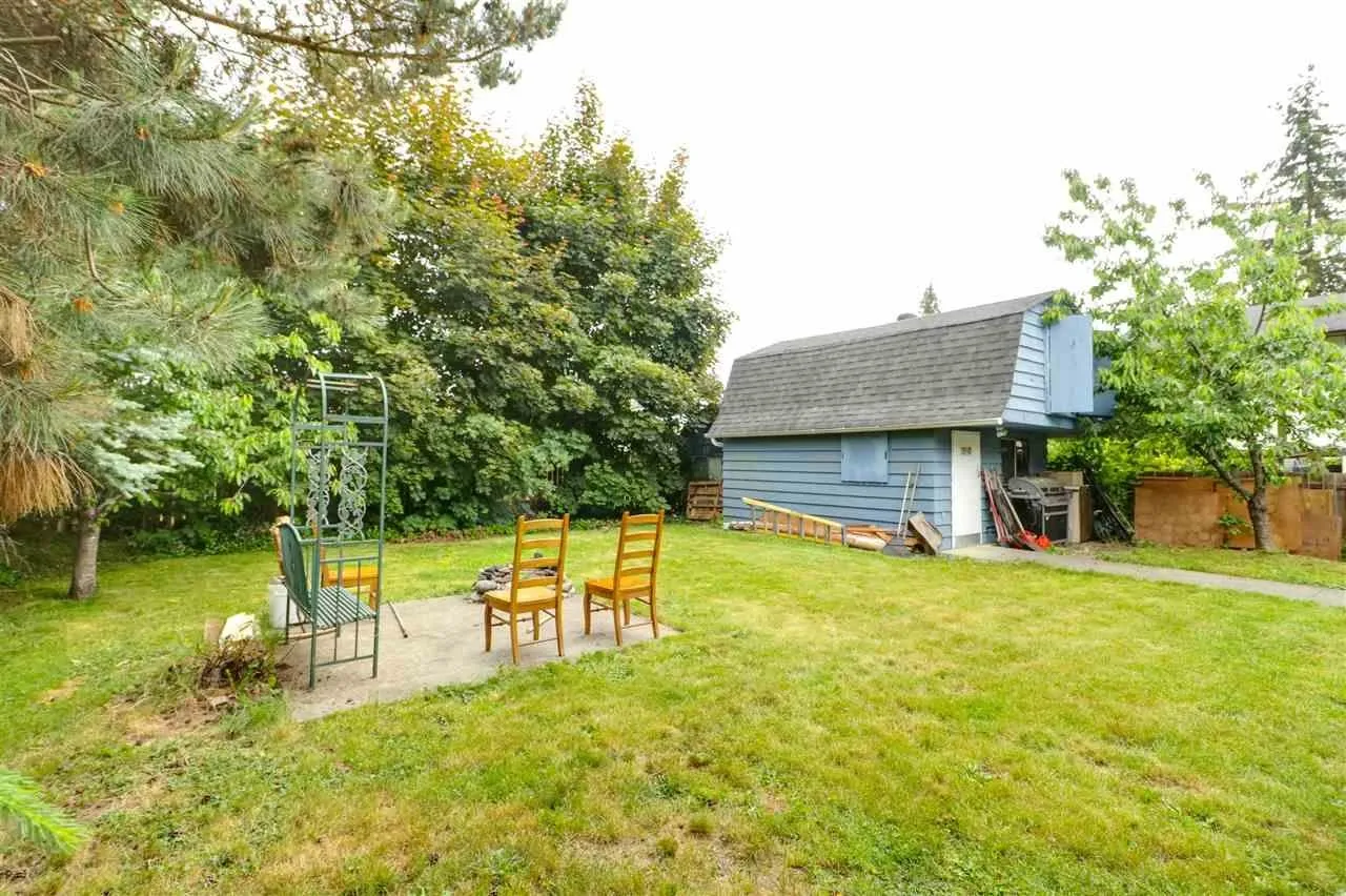 11760 Gee Street, Maple Ridge, BC V2X 7L9